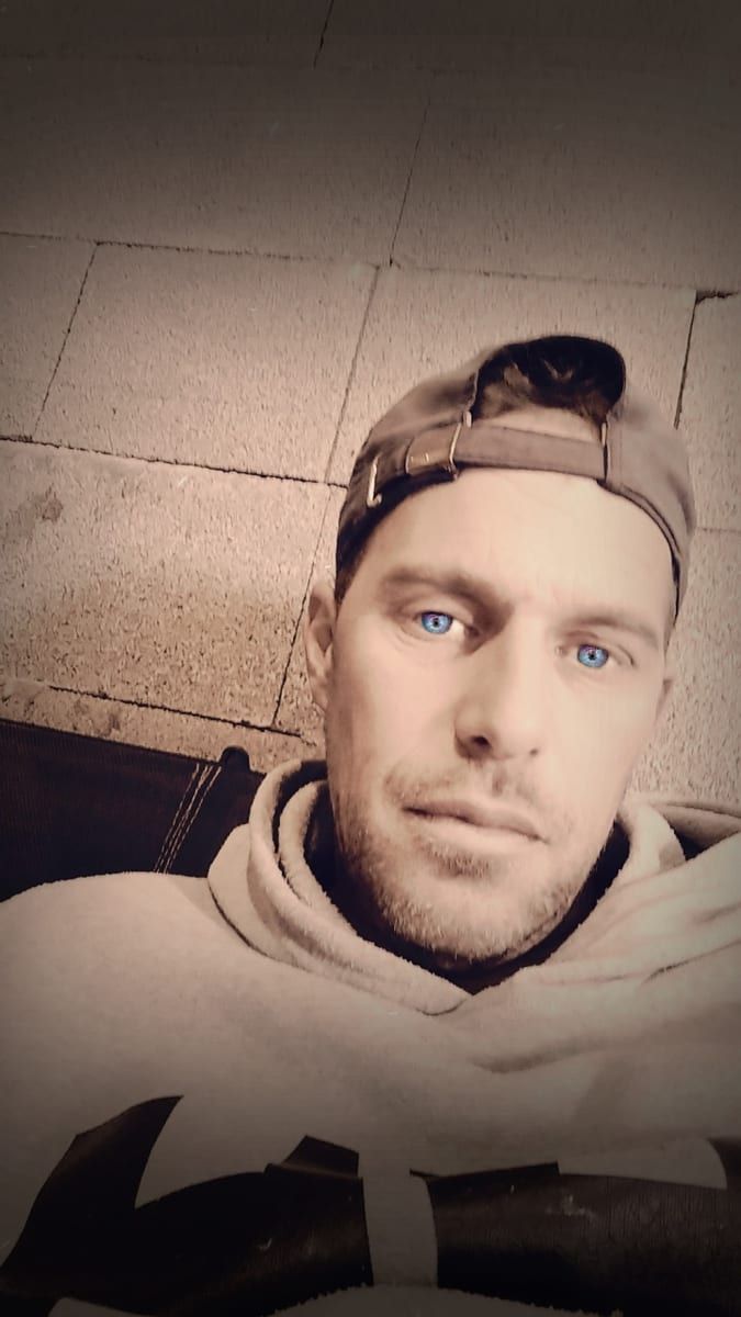 Profil de Eliav
